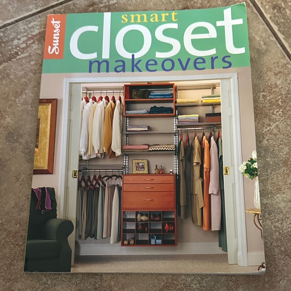 Smart Closet Makeovers book